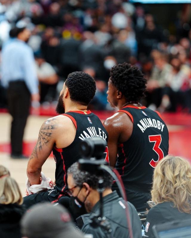 LOL世界赛APP-猛龙也成首轮X因素 绿军76人并未全员接种疫苗？